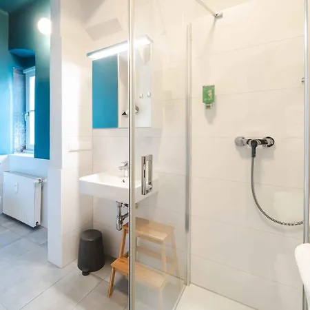 Blue Flat By Grazrentals Location & Free Parking شقة *