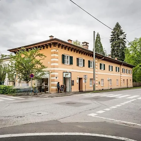 Blue Flat By Grazrentals Location & Free Parking Graz